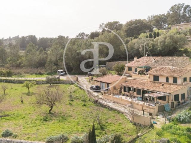 Villa en venta en Esporles, Galilea