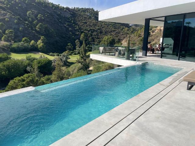 Chalet en alquiler en Miraflores, Costa del Sol Occidental