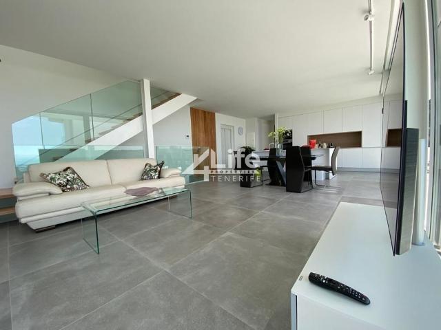 Chalet en venta en Sueño Azul, Adeje