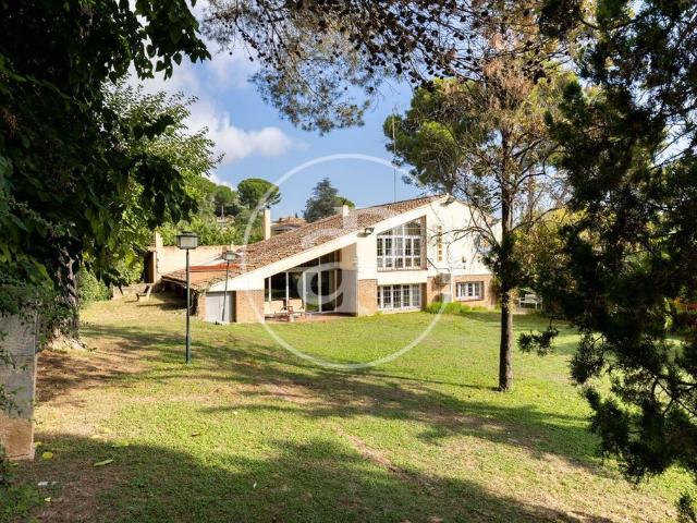 Chalet en venta en Bellaterra, Vallès Occidental