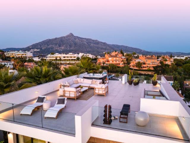 Chalet en venta en Alhambra del Mar, Marbella