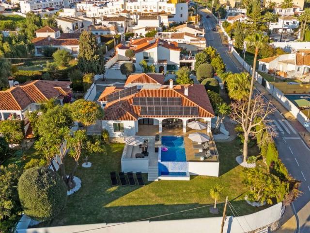 Chalet en alquiler en Centro, Costa del Sol Occidental
