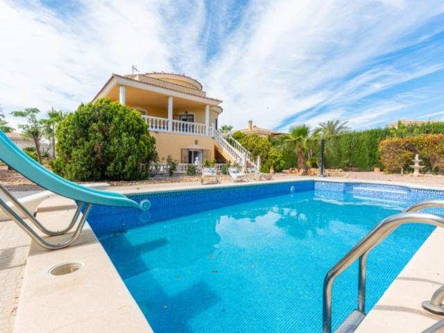 Chalet en venta en Río Park, l'Alacantí