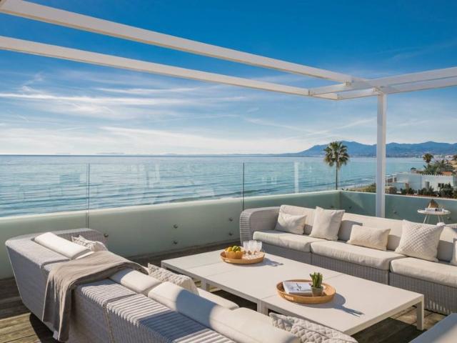 Chalet en alquiler en Rícmar, Marbella