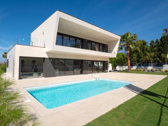Chalet en venta en Guadalmina, Costa del Sol Occidental