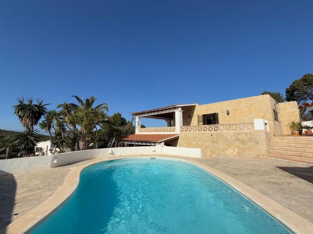 Chalet en venta en Cala, Huelva