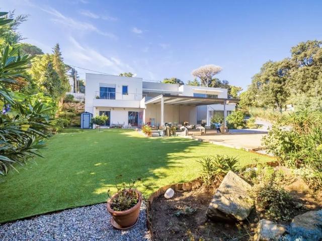 Chalet en venta en Castell d'Aro, Platja d'Aro i s'Agaró, Baix Empordà