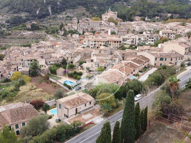 Villa en venta en Valldemossa, Urbanització de s'Arxiduc Villa en venta en Valldemossa, Urbanització de s'Arxiduc