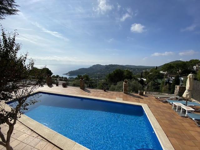 Chalet en venta en Begur, Girona