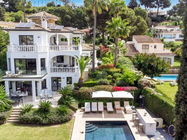 Chalet en alquiler en Barriada Islas Canarias, Costa del Sol Occidental