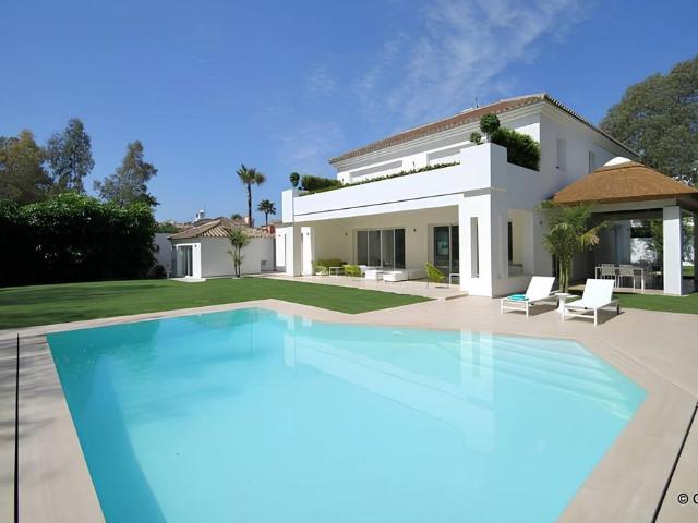 Villa en alquiler en Marbella, Barriada Blas Infante