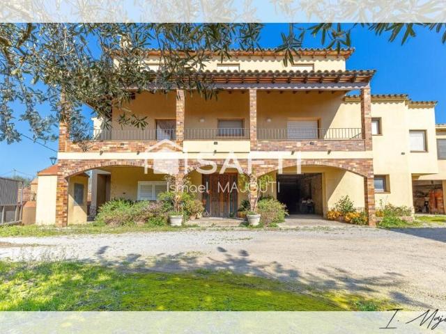 Villa en venta en Ullà