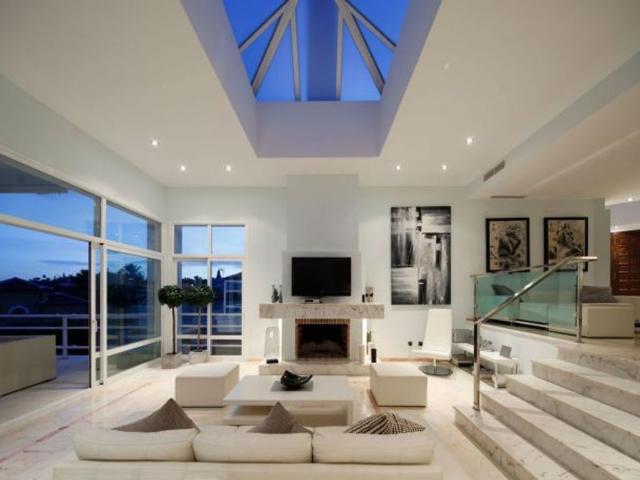 Villa en alquiler en Marbella, Miraflores