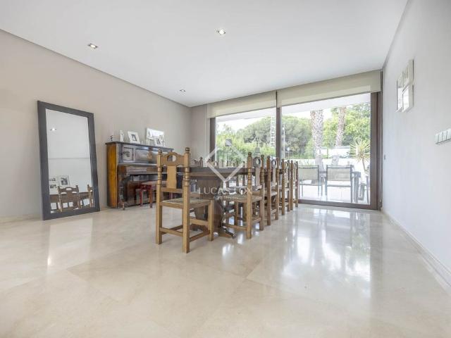Villa en venta en Godella