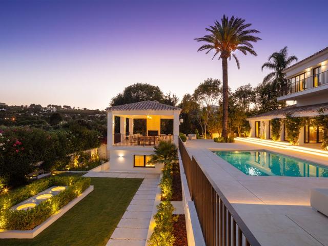 Chalet en venta en Rio Real, Costa del Sol Occidental