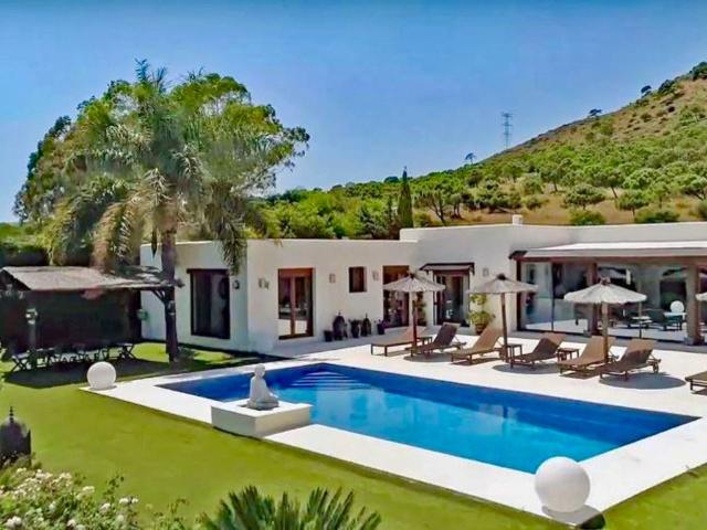 Chalet en venta en Artola, Costa del Sol Occidental