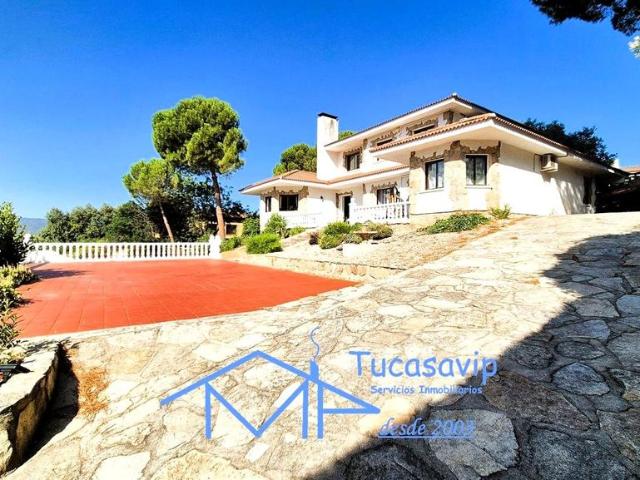 Chalet en venta en San Martín De Valdeiglesias, Madrid