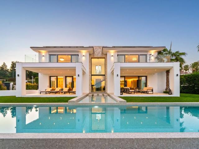 Chalet en venta en Yunclillos, Toledo