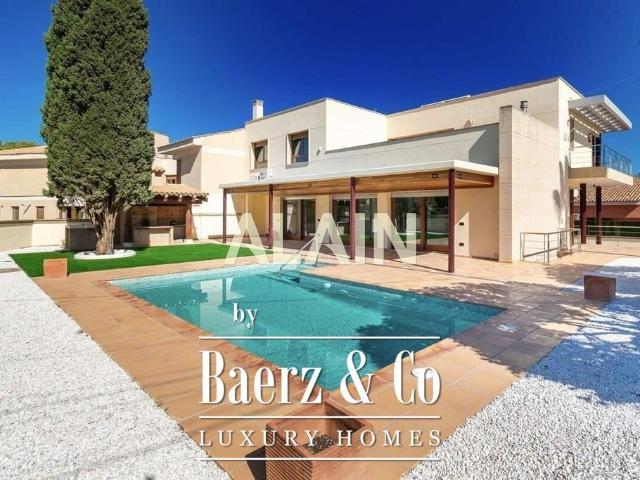 Chalet en venta en la Marina Baixa, Valencia