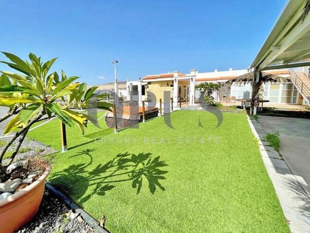 Chalet en venta en Coromoto, Arona