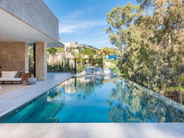 Chalet en venta en Nueva Andalucía, Costa del Sol Occidental