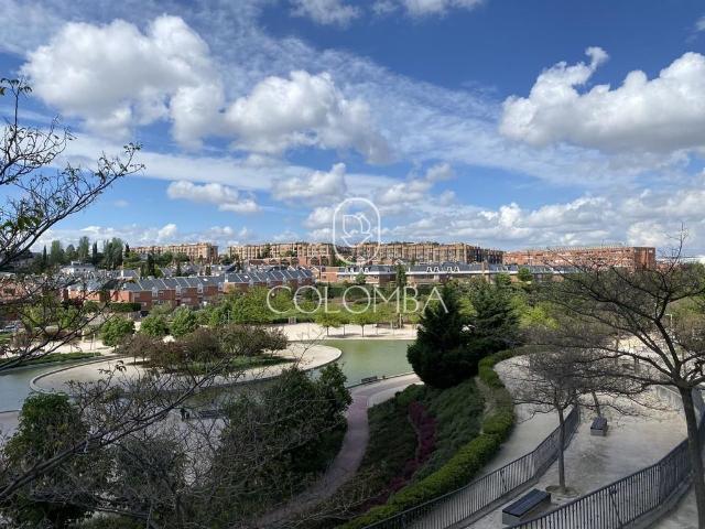 Villa en venta en Madrid, San Pascual