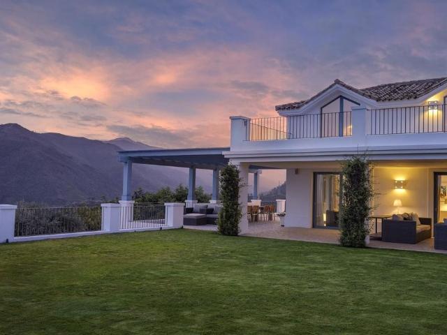 Chalet en venta en Montemayor, Costa del Sol Occidental