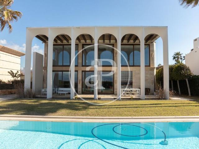 Villa en venta en Llucmayor, s'Arenal