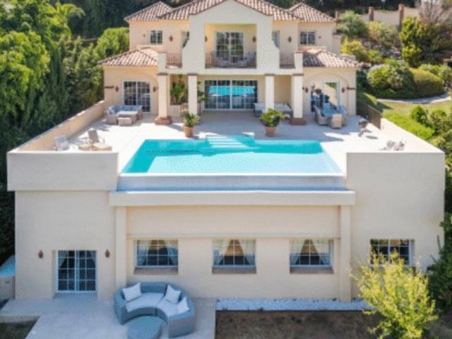 Chalet en venta en Yunclillos, Castilla-La Mancha