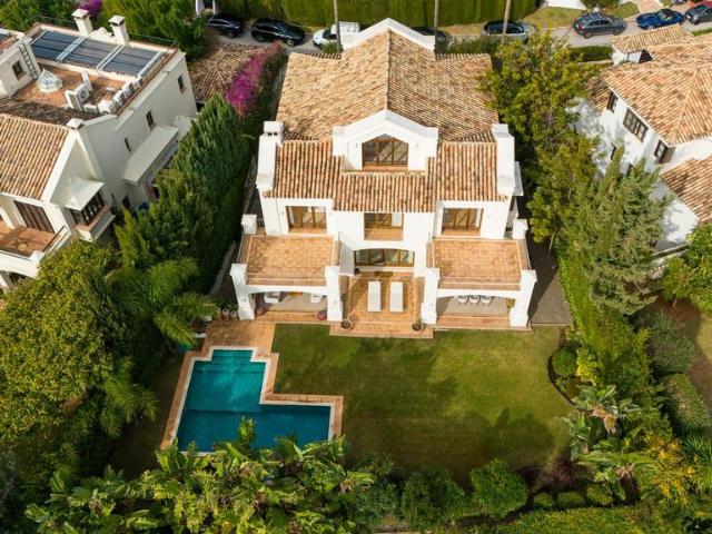 Villa en alquiler en Marbella, Urbanización Los Verdales