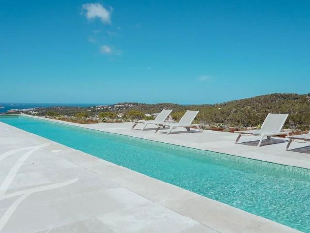 Chalet en venta en Cala, Huelva