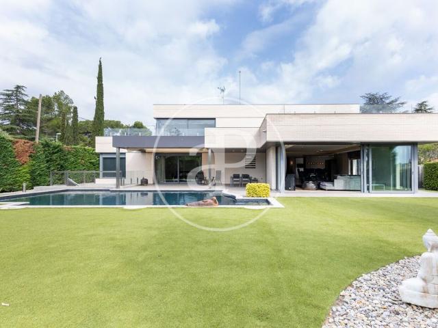 Villa en venta en Matadepera, Can Vinyers