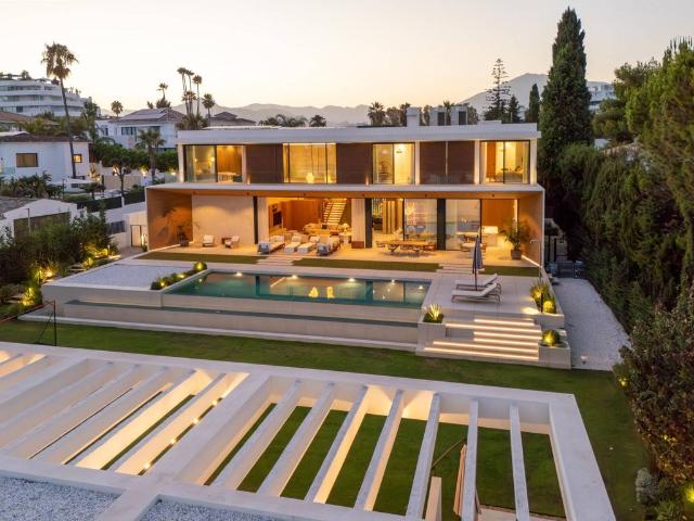 Chalet en venta en Guadalmina, Costa del Sol Occidental