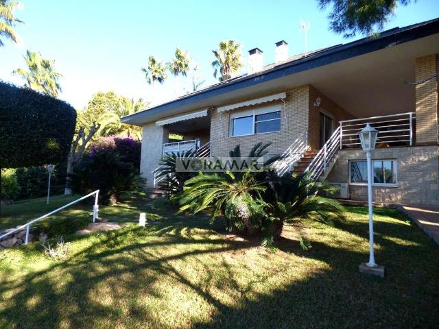 Chalet en venta en el Camp de Túria, Valencia