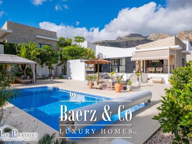 Chalet en venta en Polop, Valencia