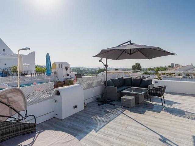 Chalet en venta en Nueva Andalucía, Costa del Sol Occidental