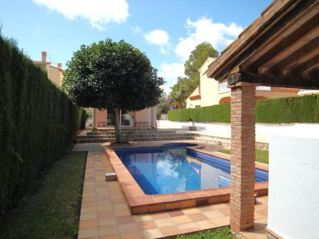 Villa en alquiler en L'ametlla De Mar, les Tres Cales