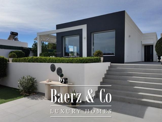 Chalet en venta en Polop, Valencia