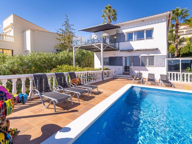 Chalet en venta en Alt Empordà, Catalunya