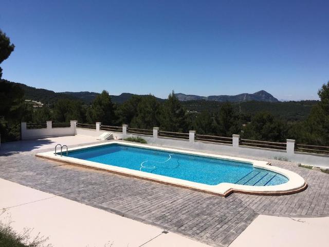 Chalet en venta en l'Alcoià, Valencia