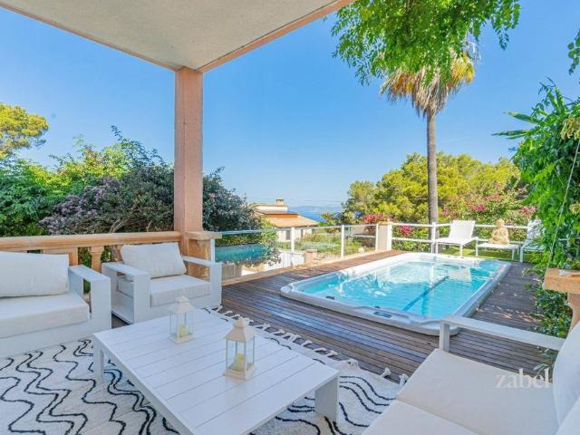 Villa en venta en Llucmayor