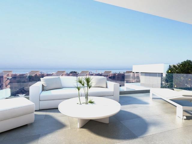 Chalet en venta en Castillo de la Duquesa, Costa del Sol Occidental