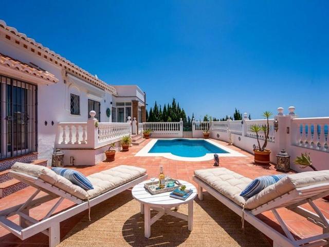Chalet en venta en Maro, La Axarquía