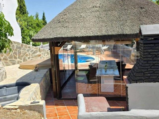 Chalet en alquiler en Doña Pilar, Costa del Sol Occidental