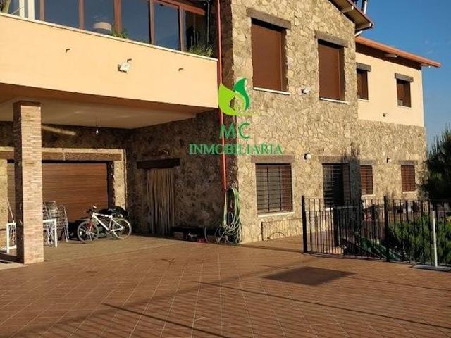 Chalet en venta en Medellín, Extremadura