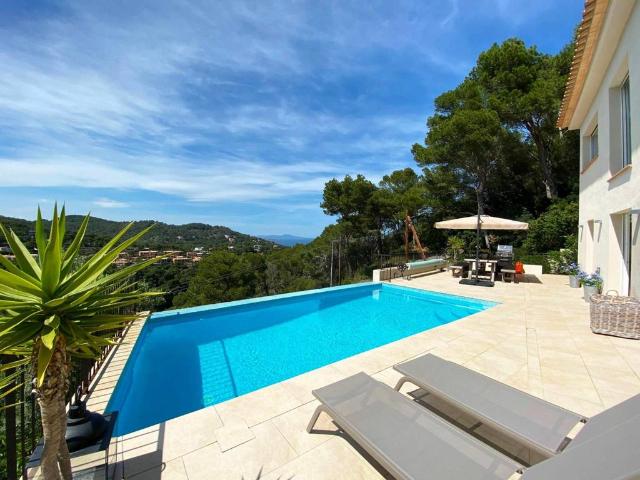 Chalet en venta en Begur, Girona