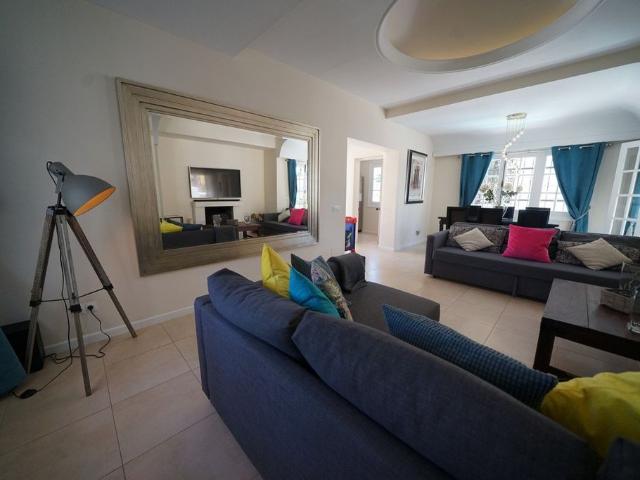 Chalet en venta en Nueva Andalucía, Costa del Sol Occidental