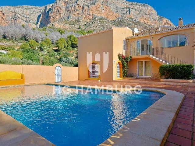 Chalet en venta en la Marina Alta, Valencia