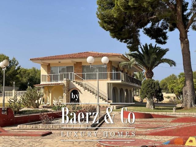 Chalet en venta en la Marina Baixa, Valencia