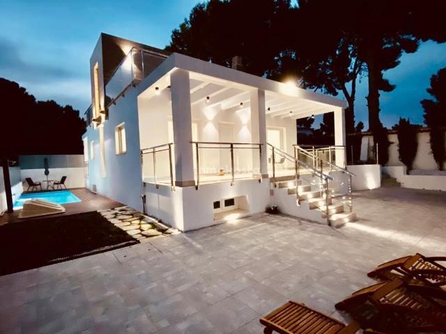 Chalet en venta en la Marina Baixa, Valencia